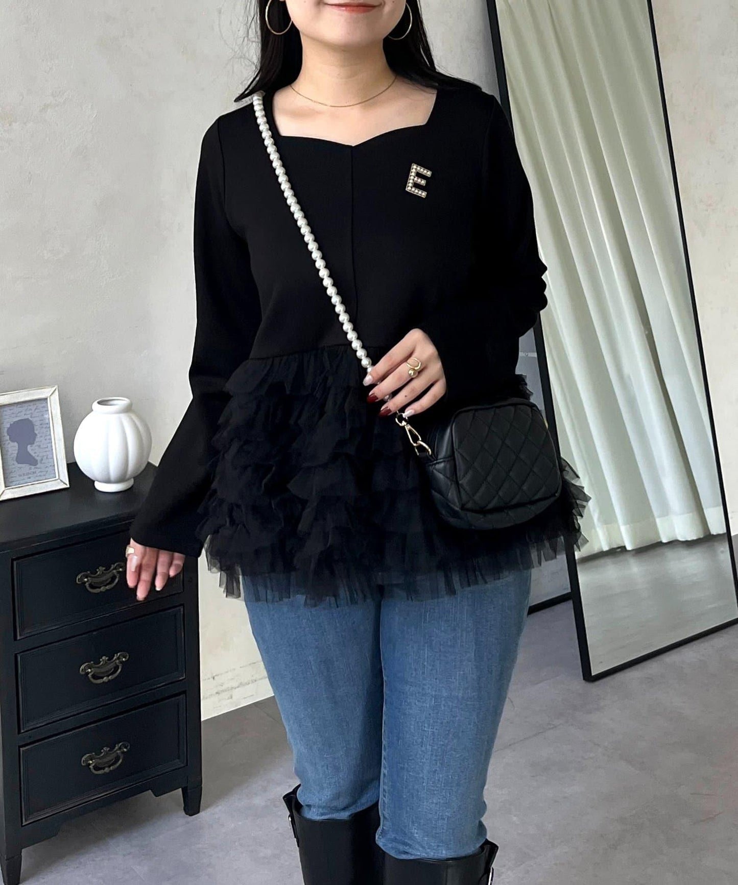 心形領口蓬鬆網紗荷葉邊上衣