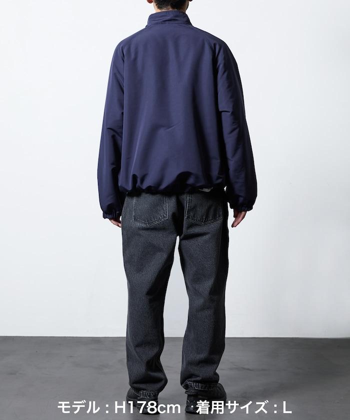 寬鬆版型尼龍抓絨可雙面穿立領夾克