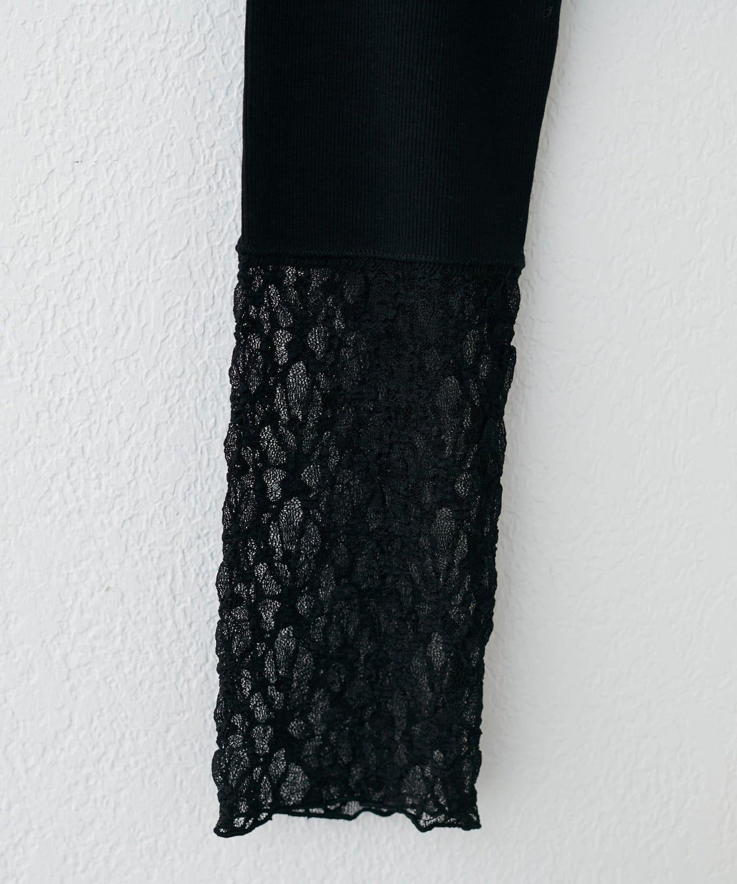 蕾絲拼接長袖T恤