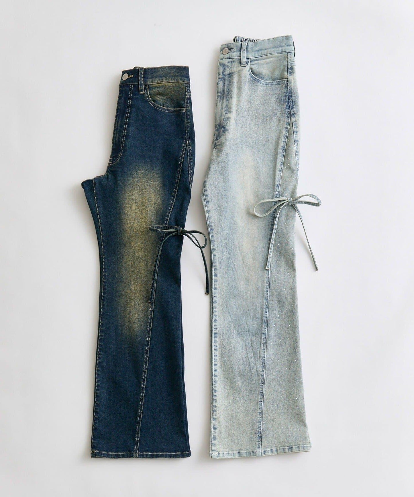 美腿彈力喇叭牛仔褲