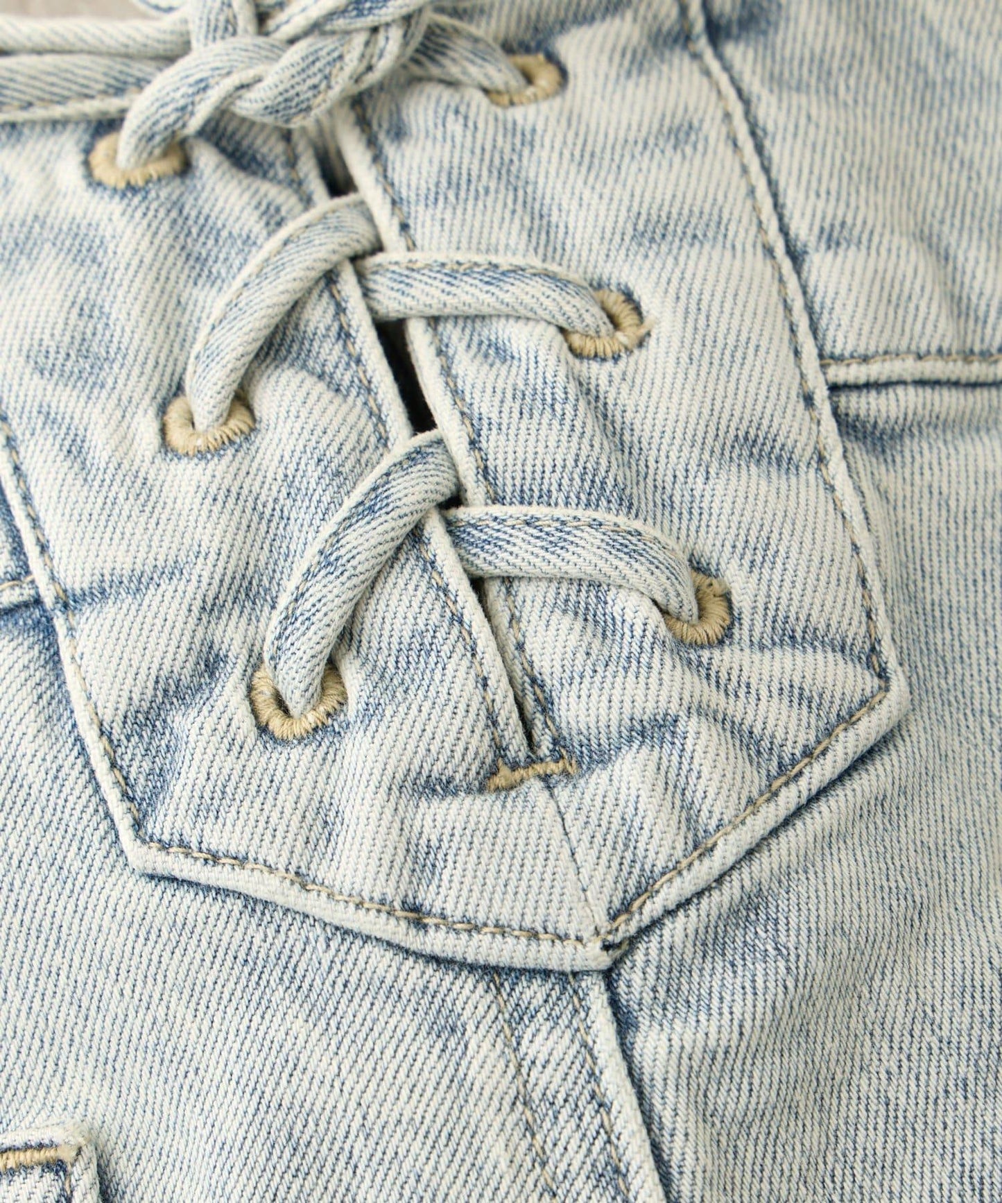 バックレースアップデニムフレアパンツ