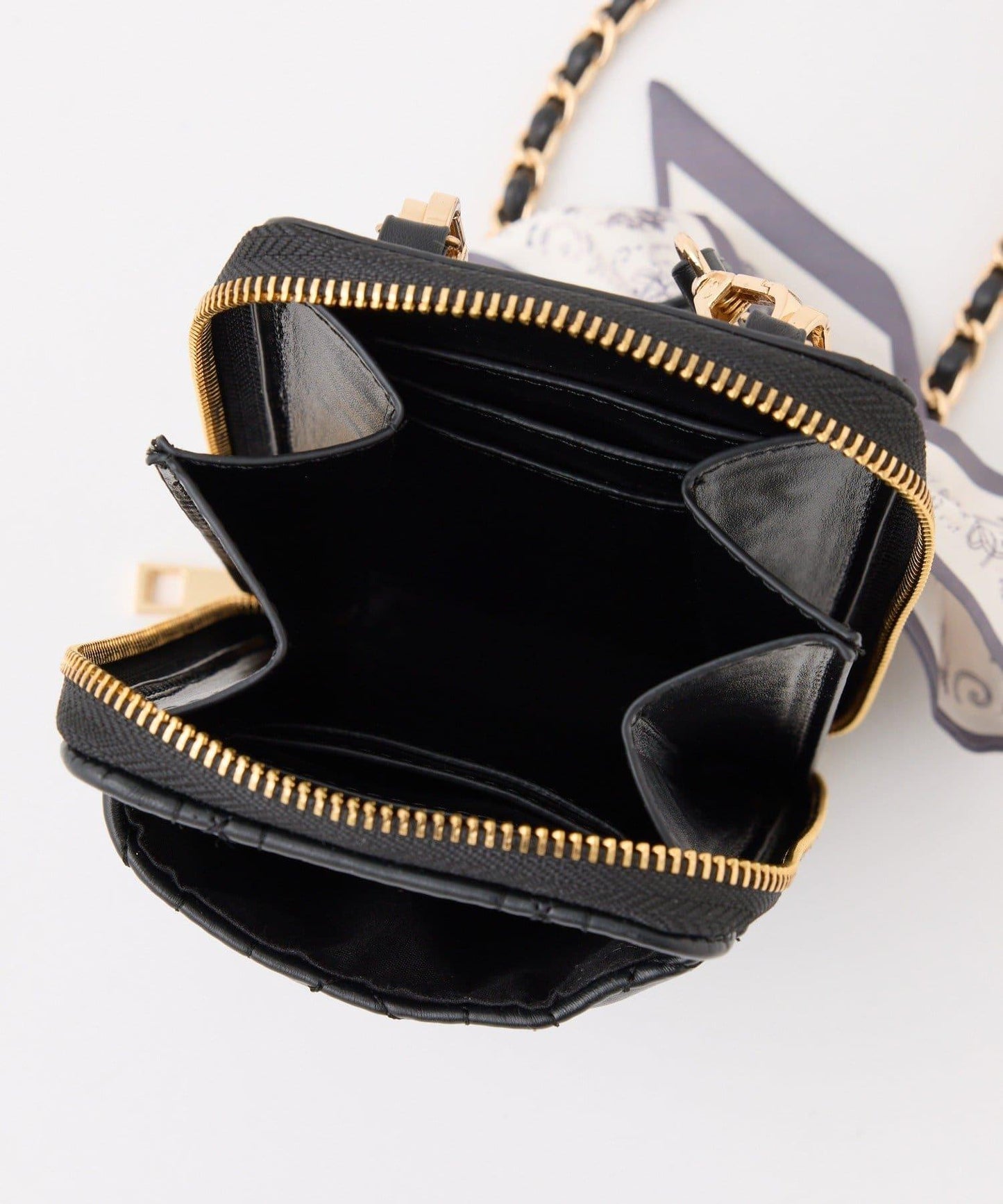 絎縫附絲巾手機斜挎包