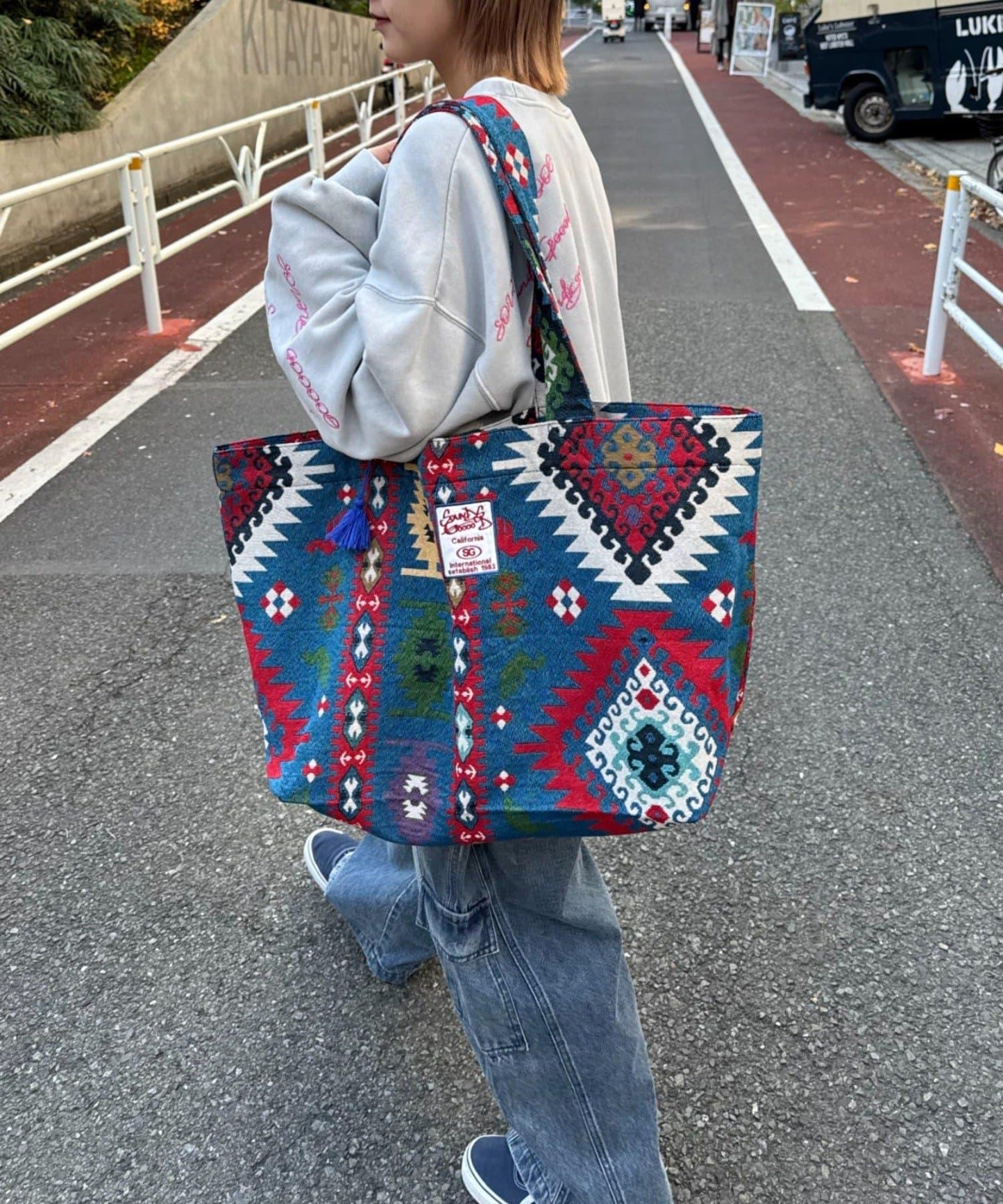 SOUNDS GOOOOD 提花圖案托特包