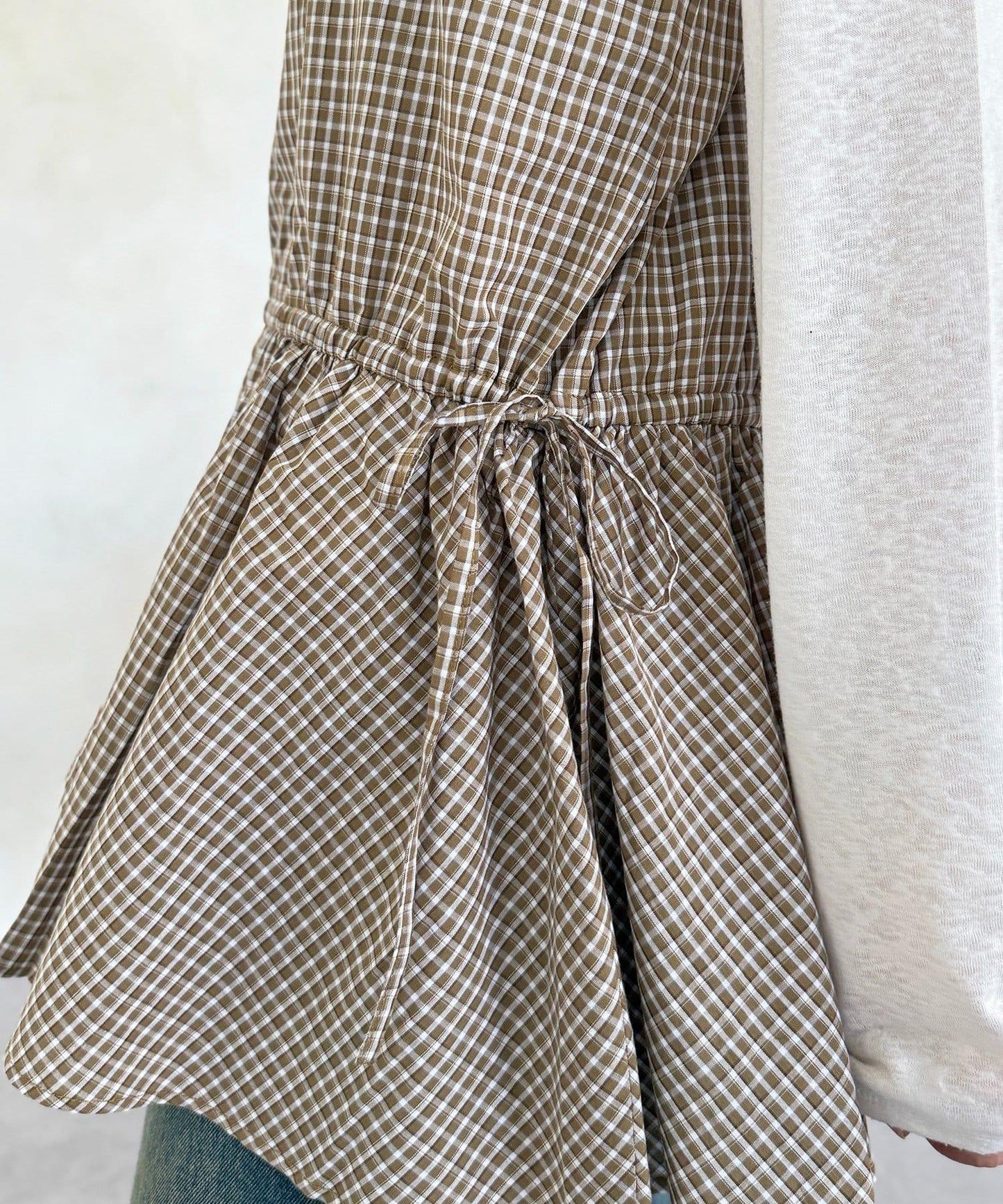 腰部蝴蝶結吊帶長款上衣