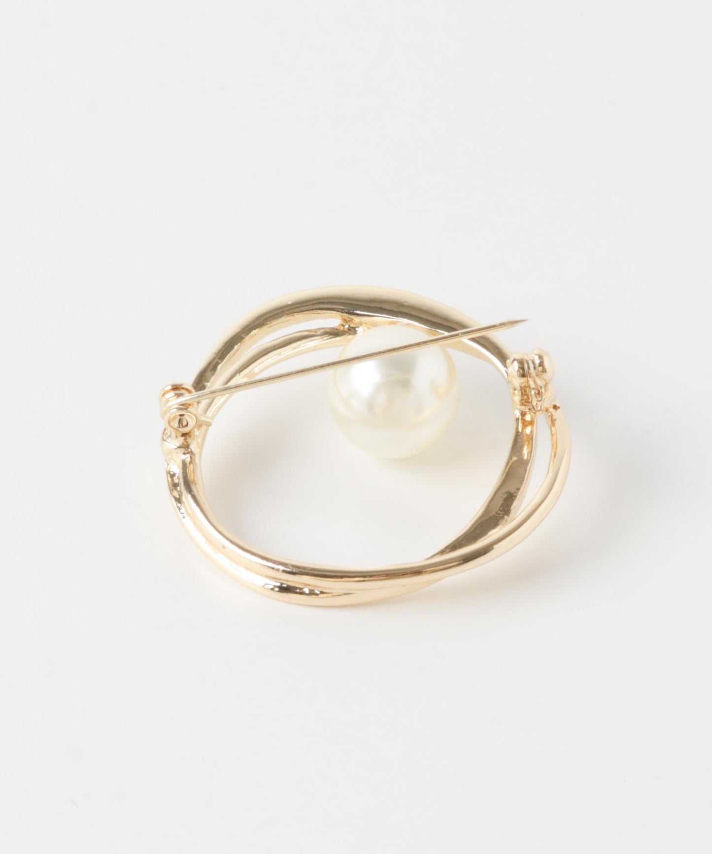 圓形珍珠點綴設計 胸針