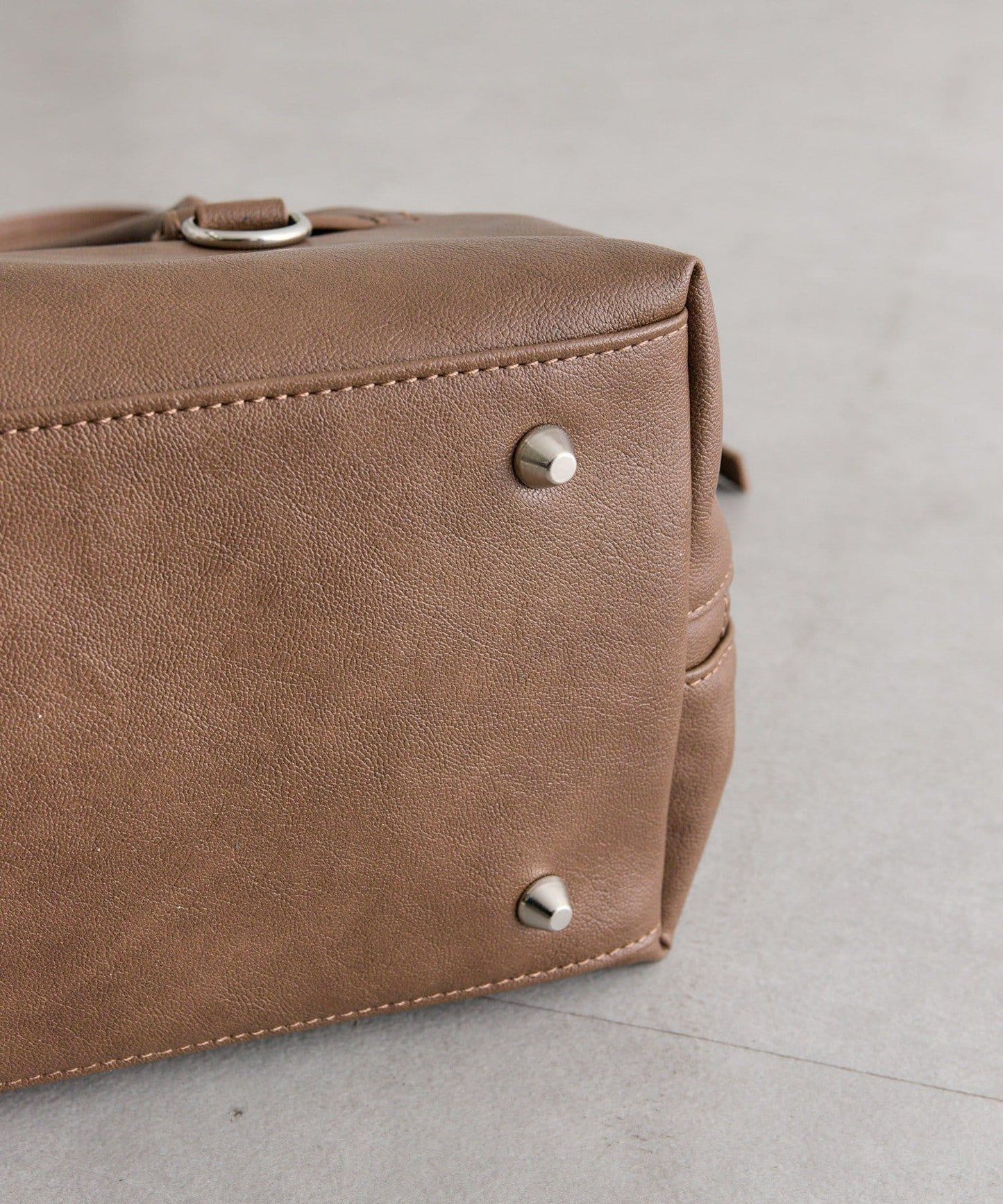 loti 帶肩帶波士頓包