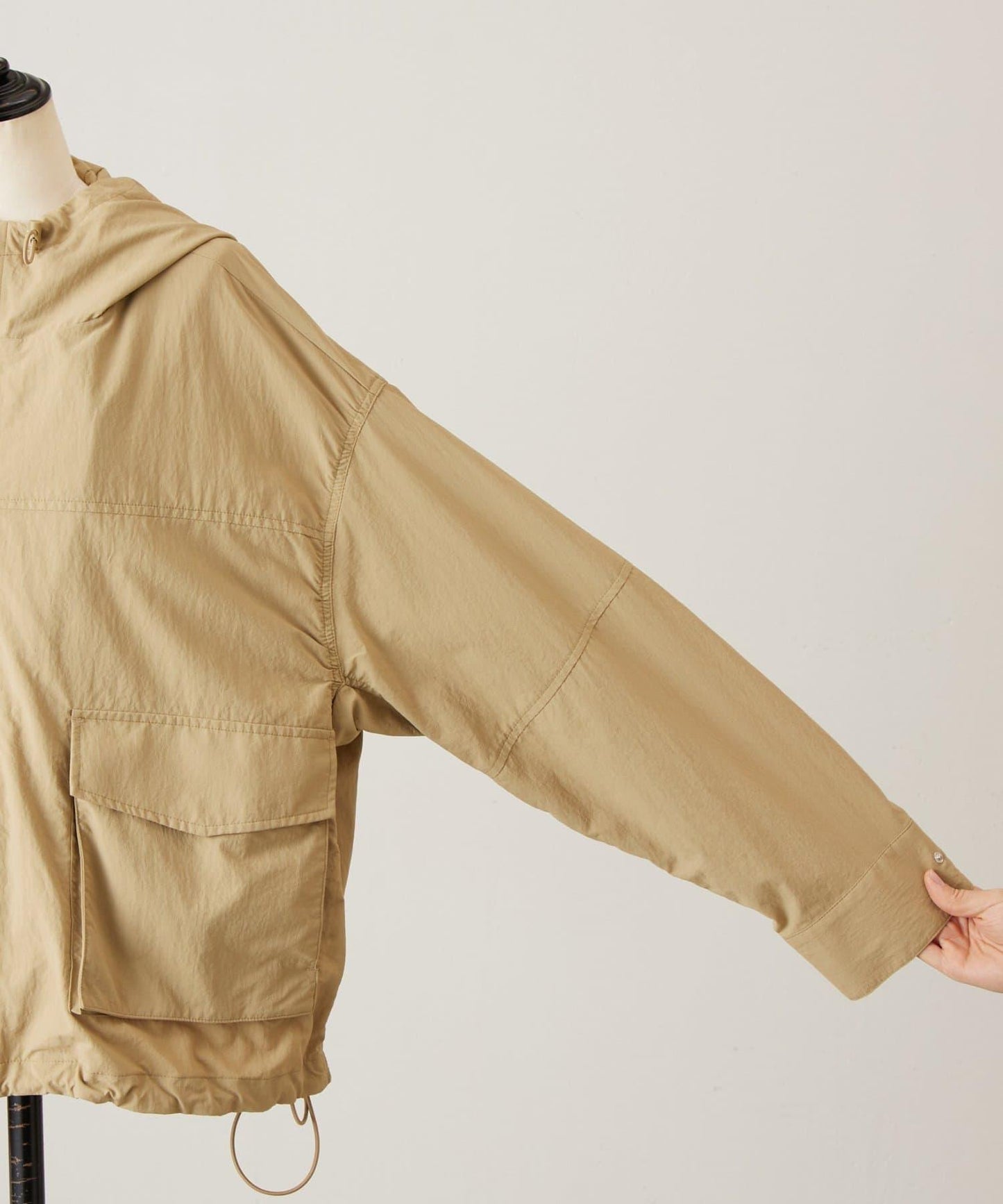 FRIPIER 寬鬆版戶外連帽外套