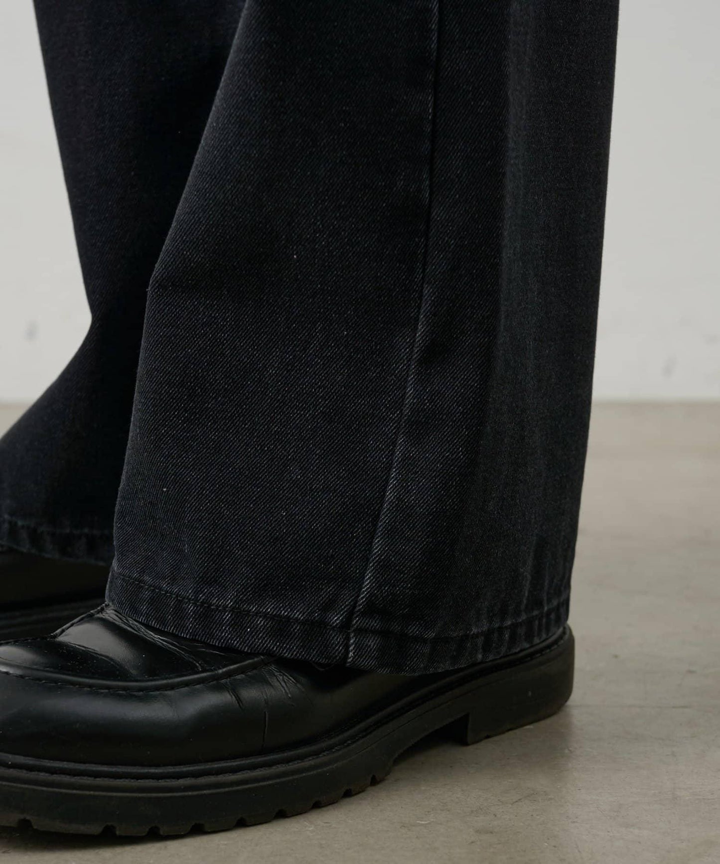 復古風寬鬆直筒牛仔褲