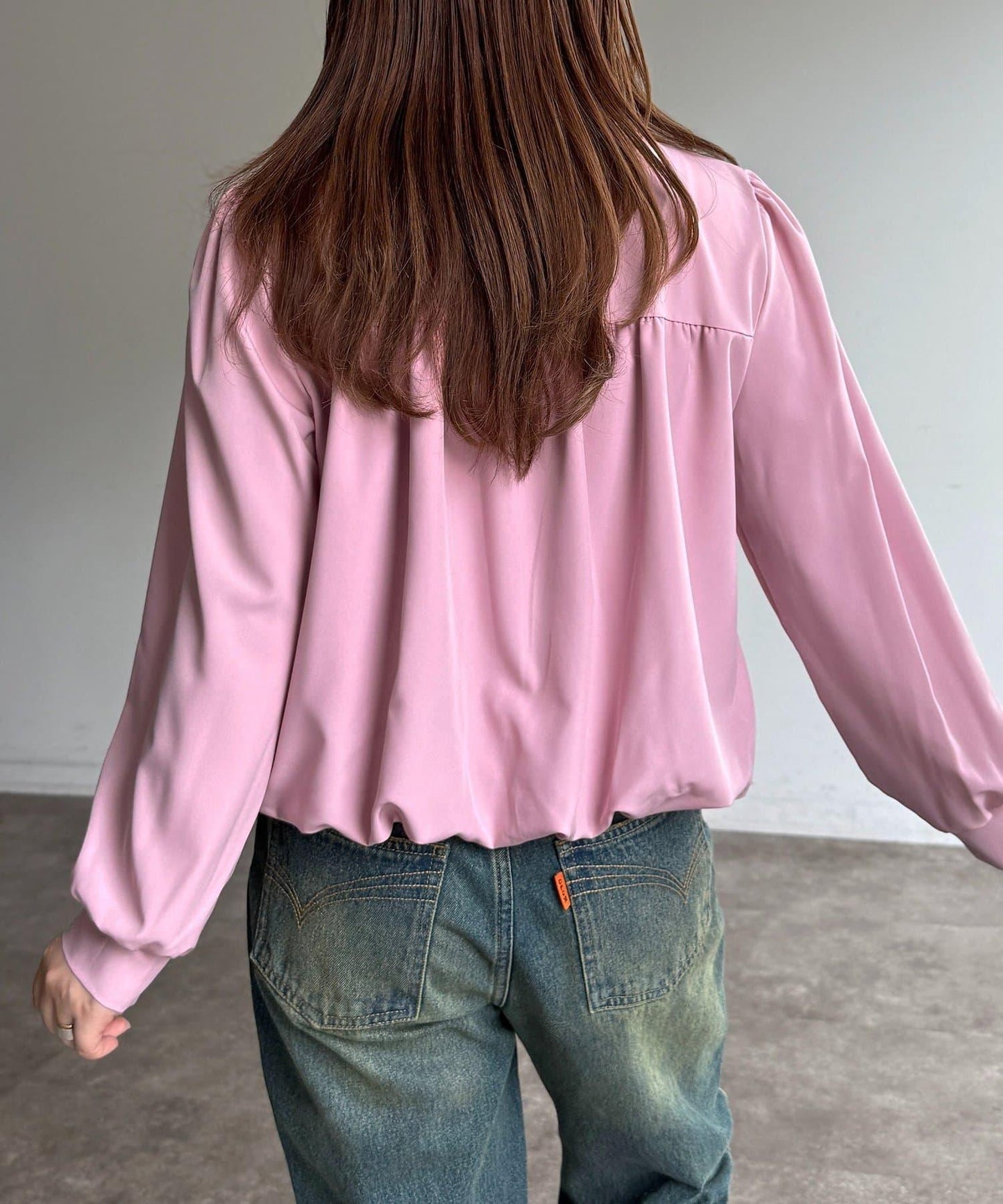 短款蓬鬆廓形襯衫