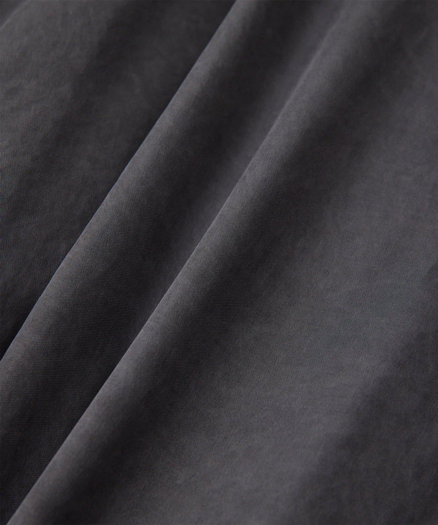 顏料染圓領上衣