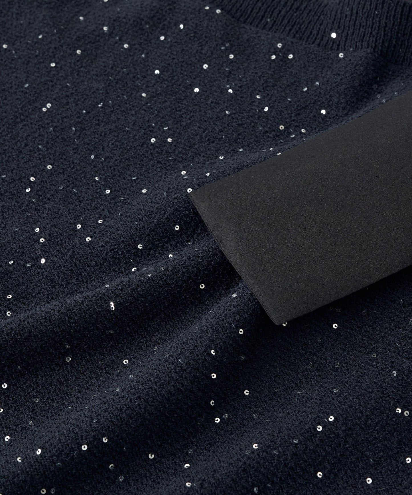 亮片圈圈紗露肩蝴蝶結針織上衣