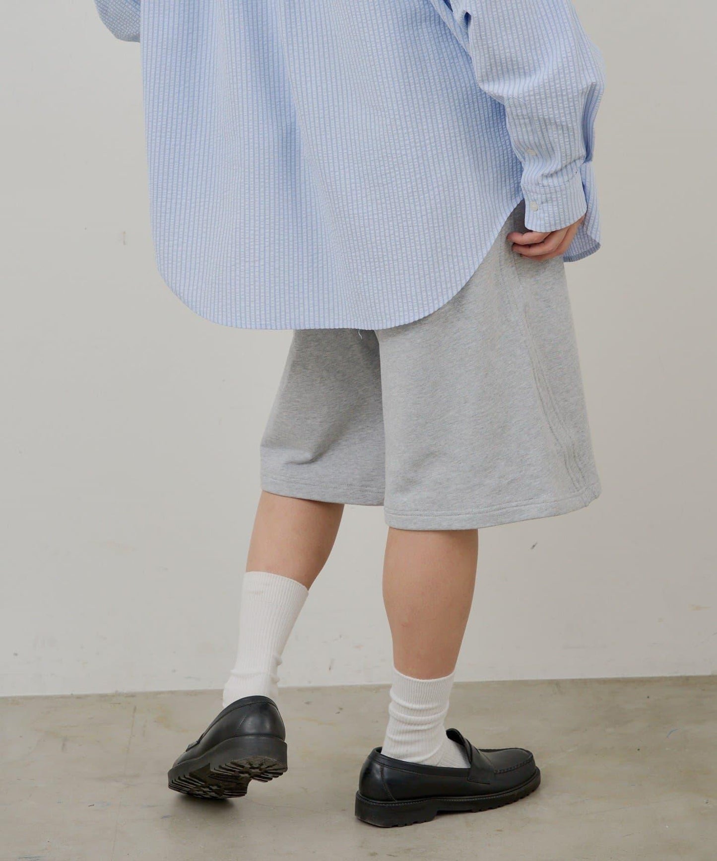 WHIMSIC 扭轉接縫衛衣面料運動短褲