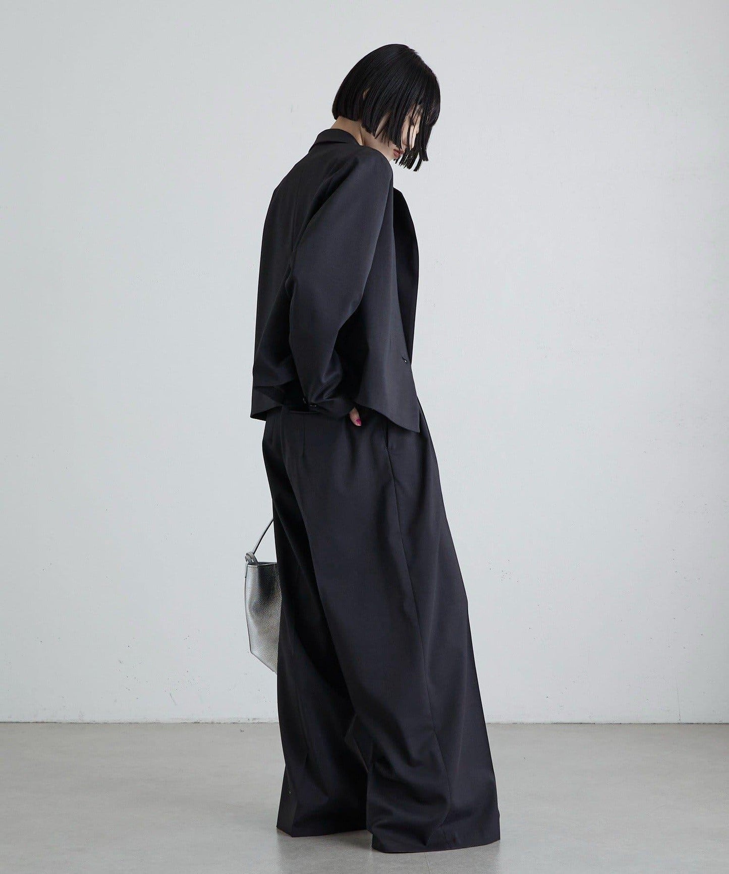 斜紋 腰部裝飾釦 雙褶 闊腿闊腿褲