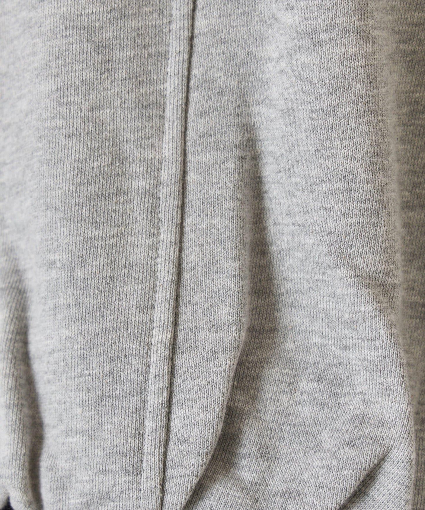 下襬氣球設計套頭上衣