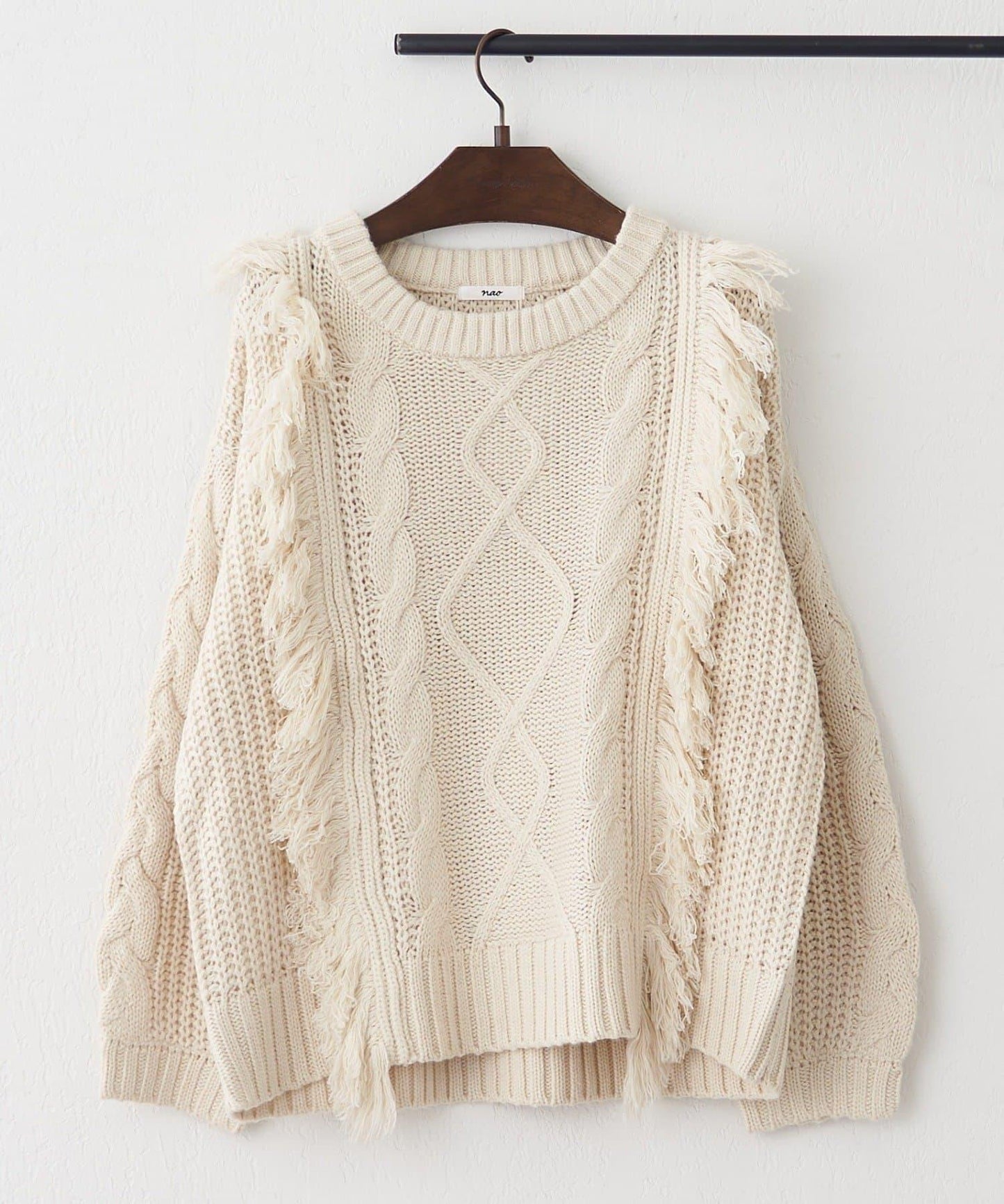 流蘇圓領設計套頭上衣