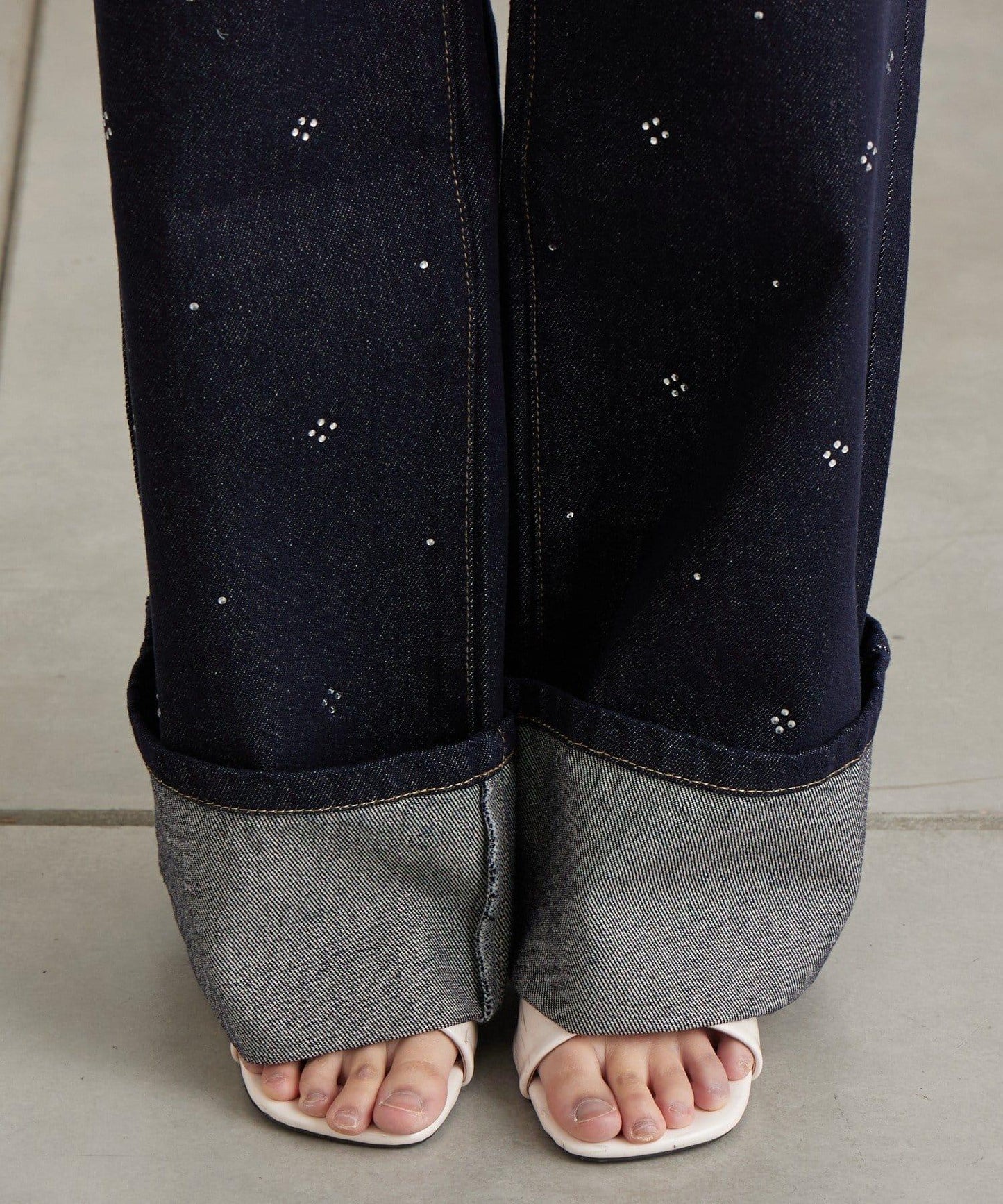 水鑽裝飾牛仔褲