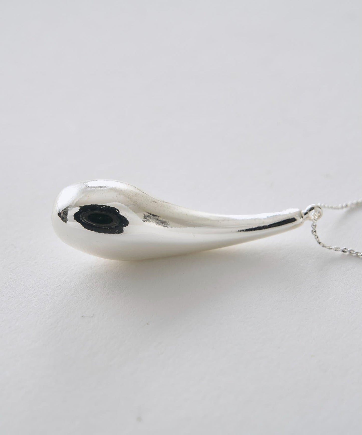 THE PAUSE 吊墜長項鍊