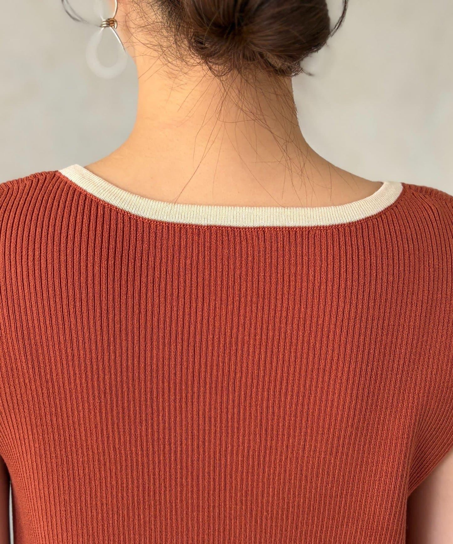 拼色法式袖針織上衣