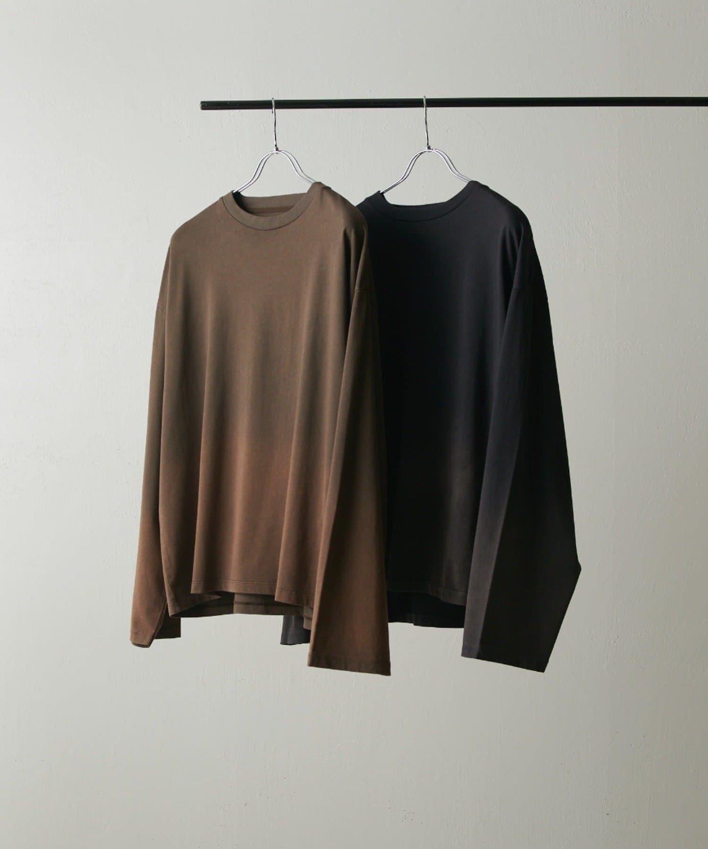 Neucon 漸變漂染寬鬆長袖T恤