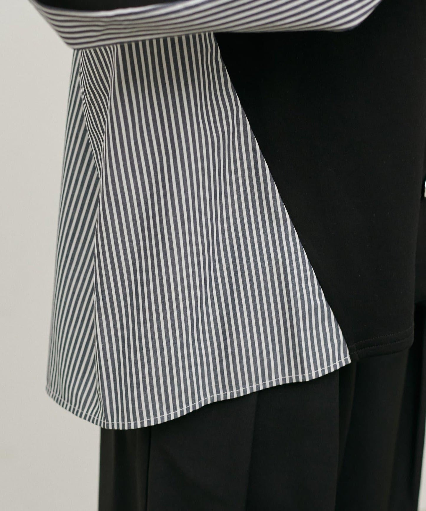 異材質空氣層針織開衫