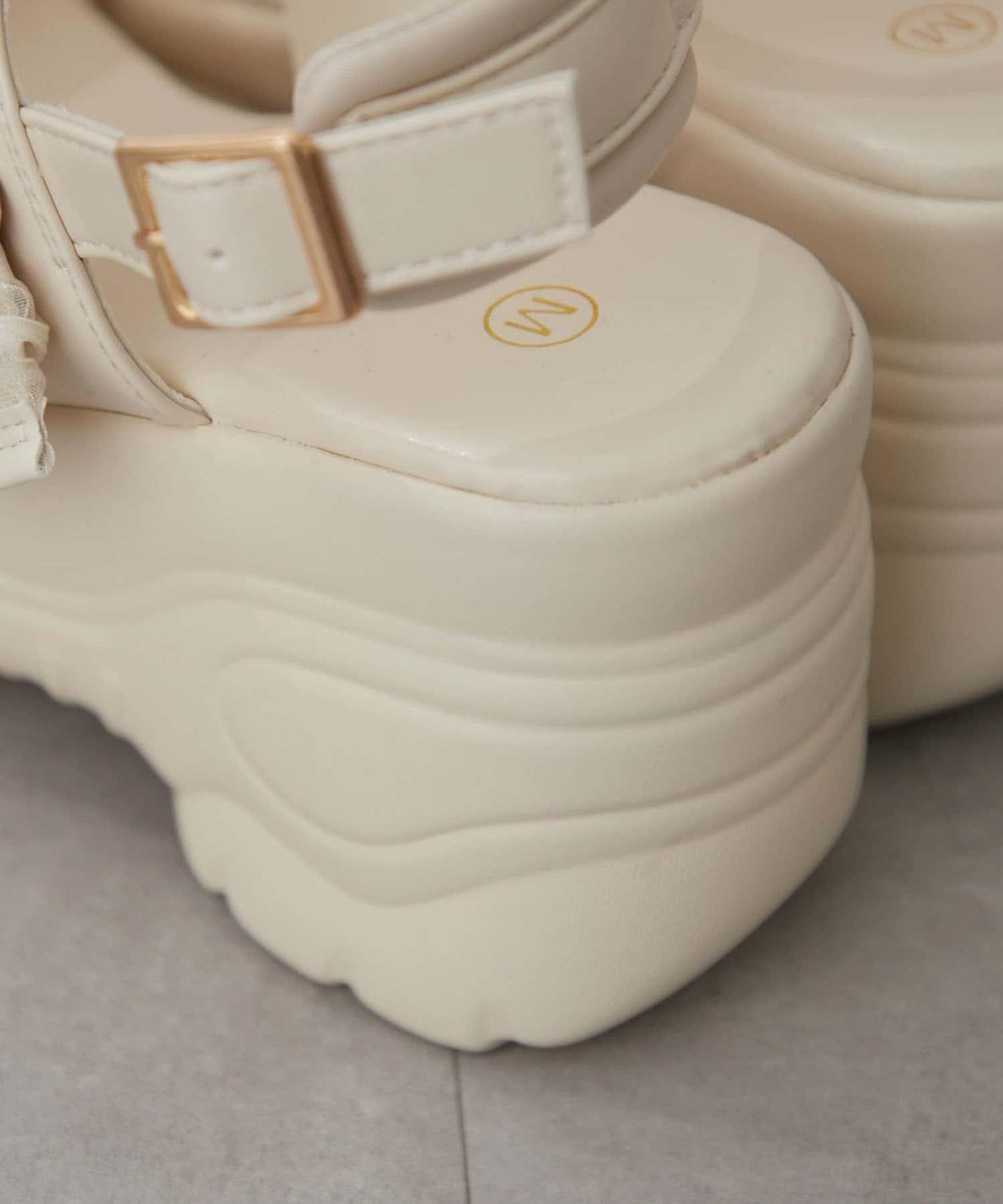 厚底輕量 歐根設計 運動涼鞋