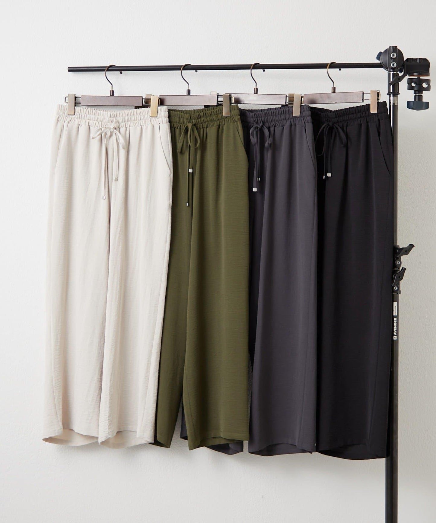 舒適易搭 寬鬆闊腿 鬆緊休閒褲