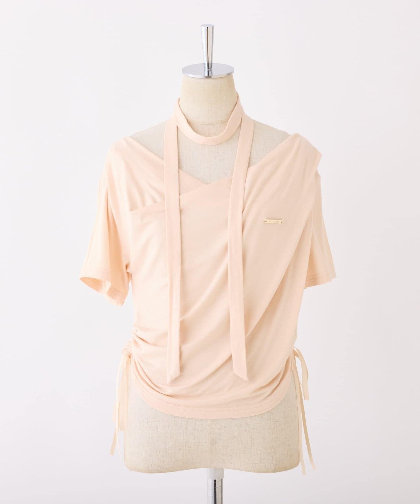 one after another 抽繩上衣