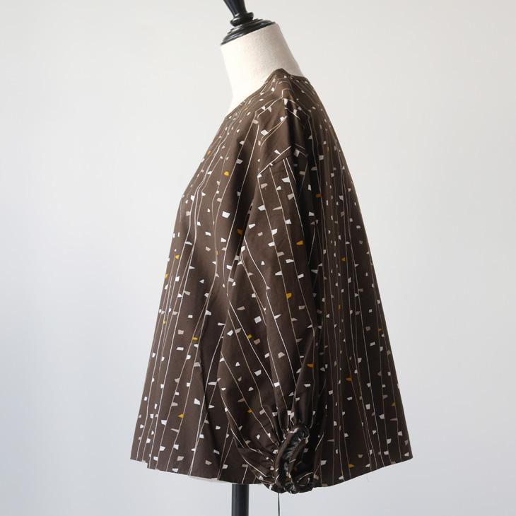 166360411