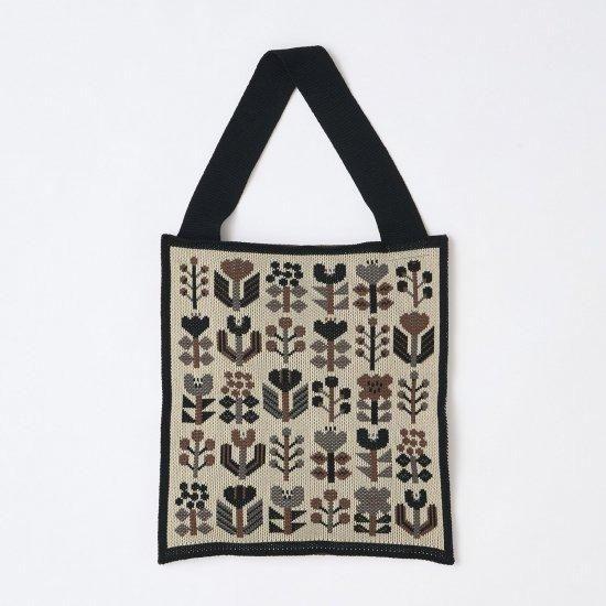 166353902