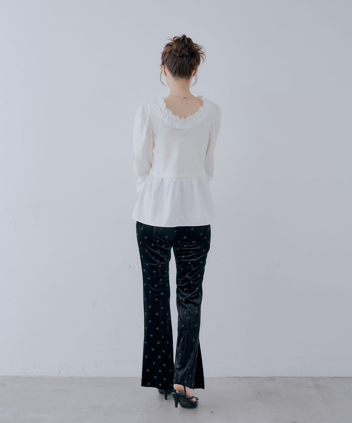 172864894