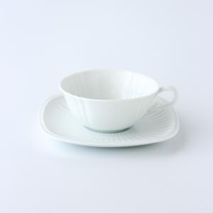 153217814