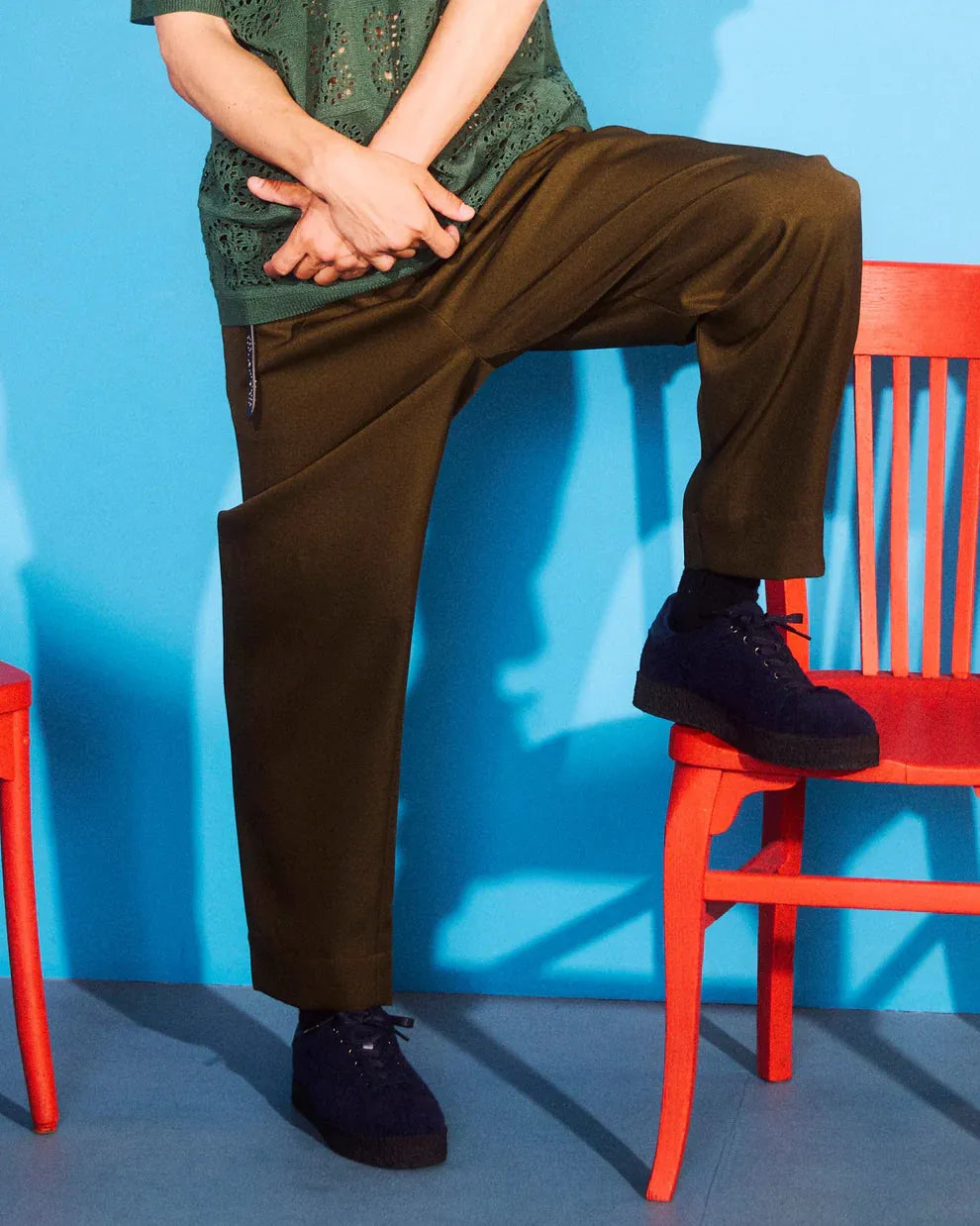 167732869