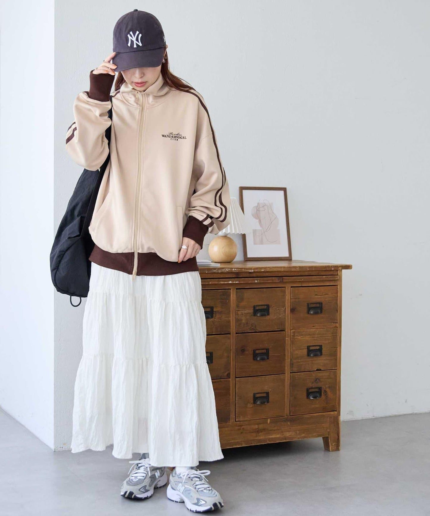 165856486