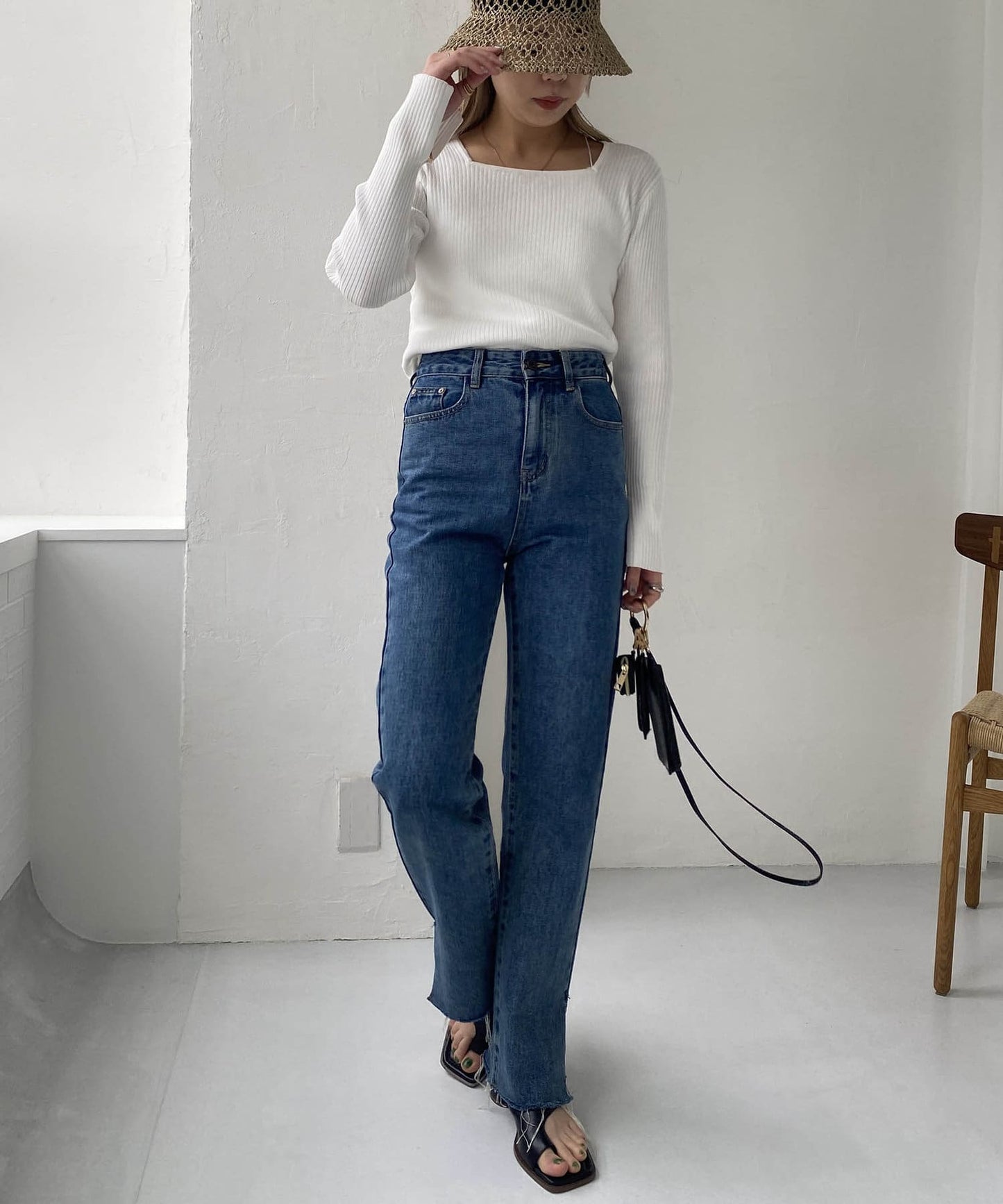 96400225