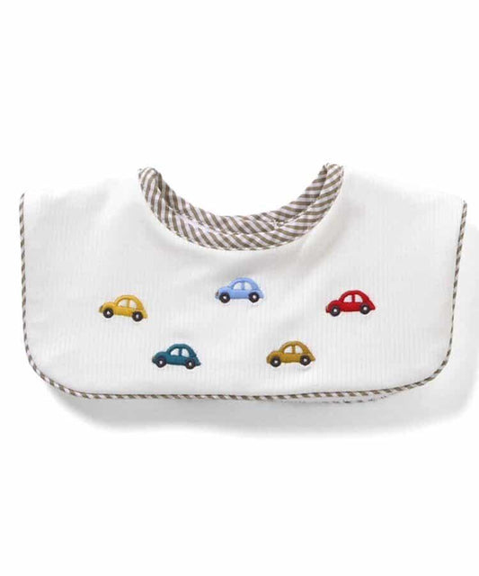 刺繡圖案圍兜