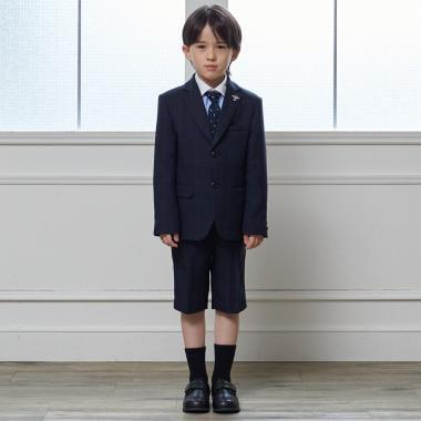 格紋西裝外套+五分褲套裝