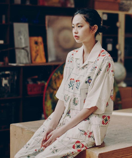 拼接花卉刺繡襯衫