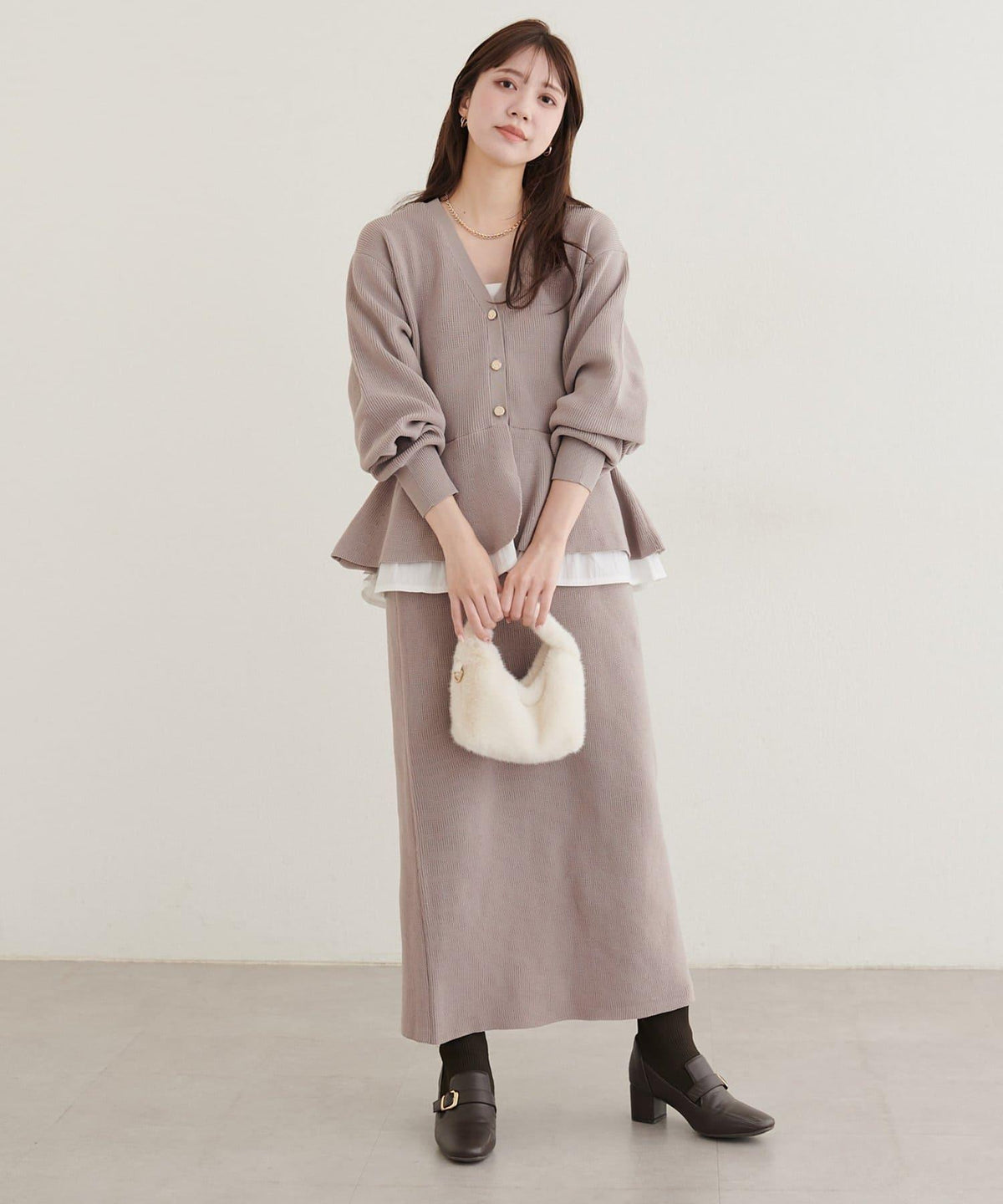 174162116