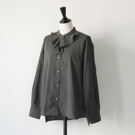 LUEUF (ルフ) | ヨークフリルシャツ (charcoal) | トップス シャツ お灑落 (sa361117)
