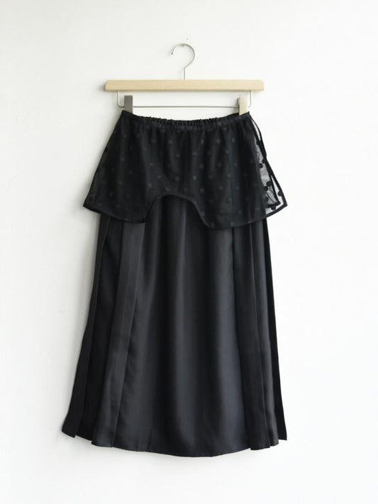 <span style="color:#FF0000">sale</span>スカート ブラックxブラック<br>Shimmer Pleats & Dot Lace Skirt Set (N25FS310)