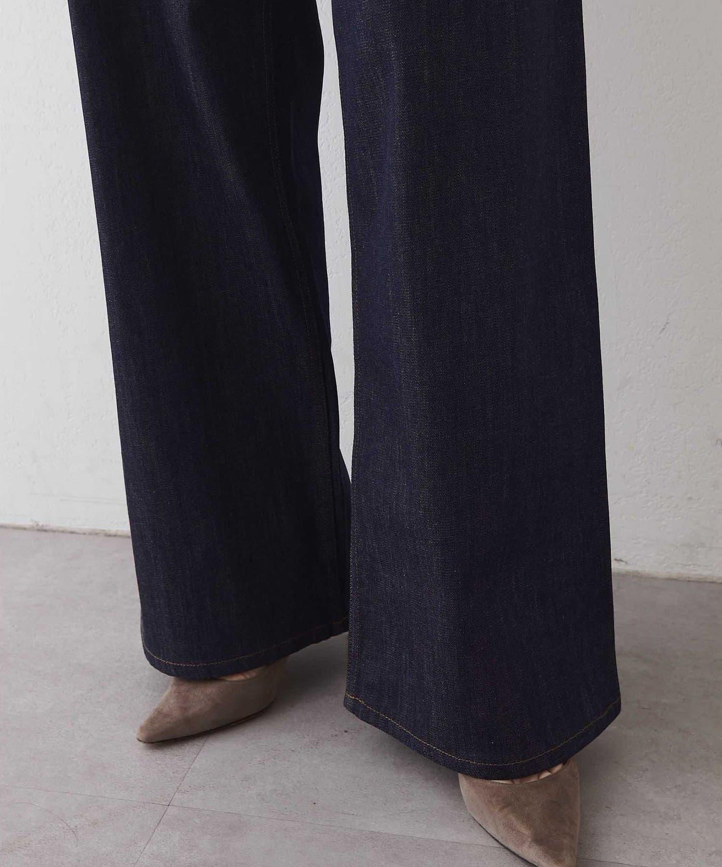 171004320