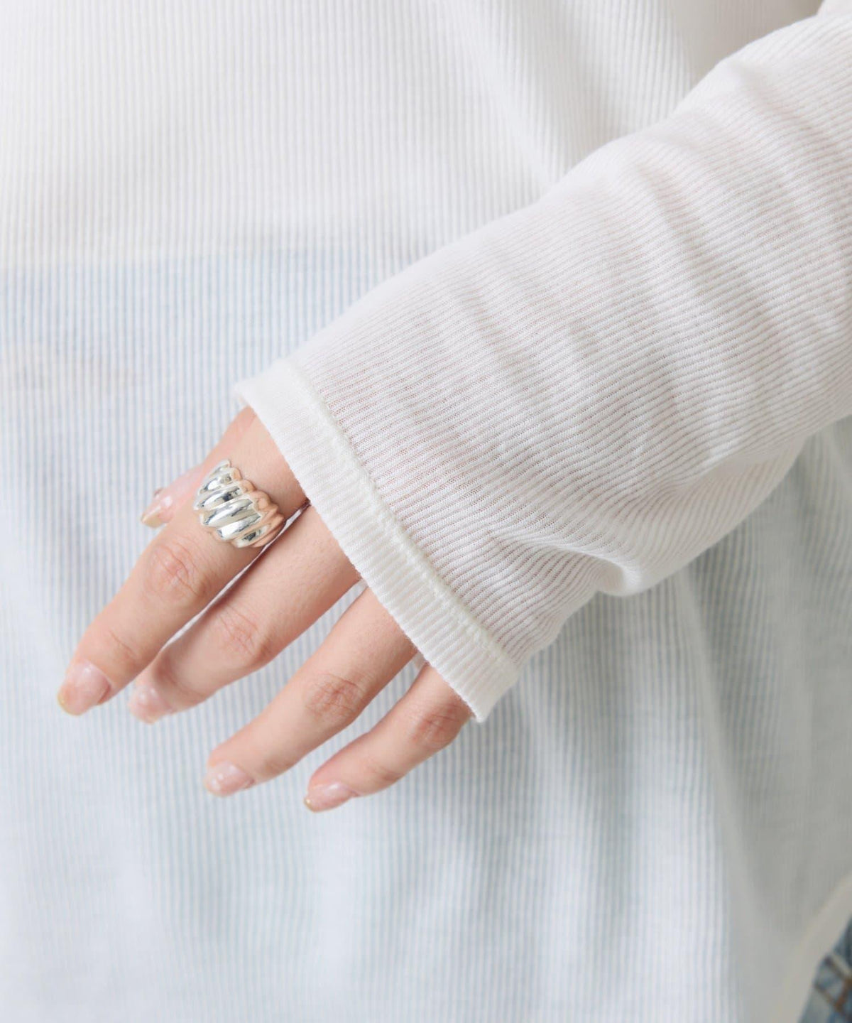 172471694