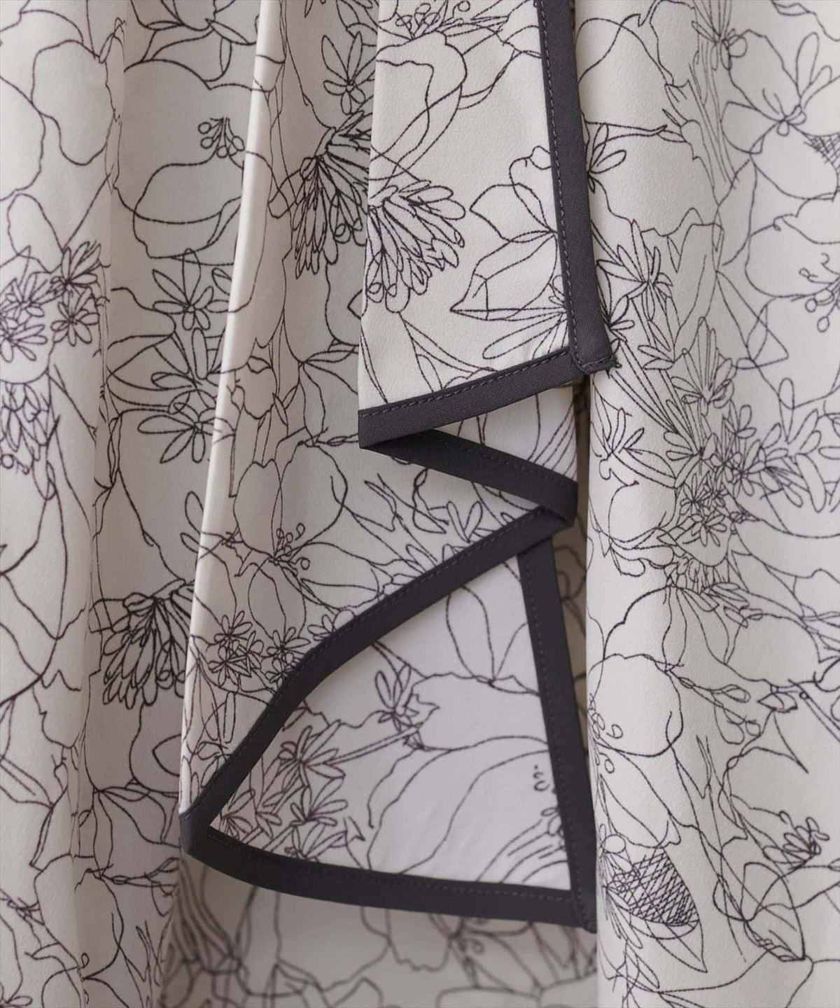 173286005