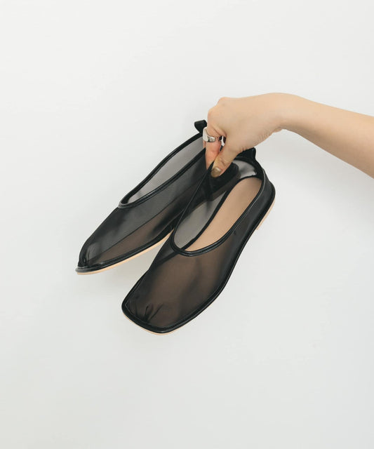 網格透氣運動鞋