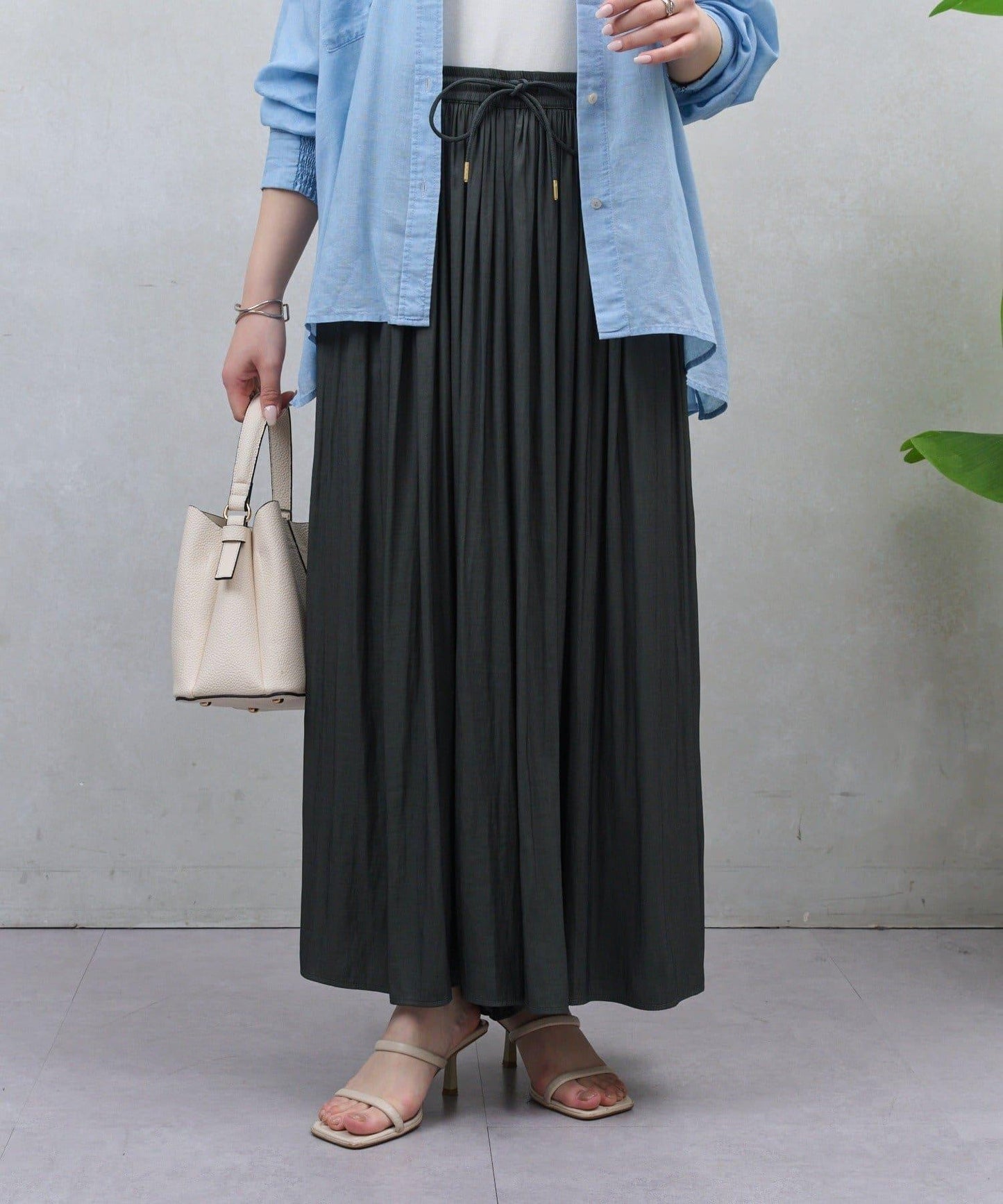 171066497