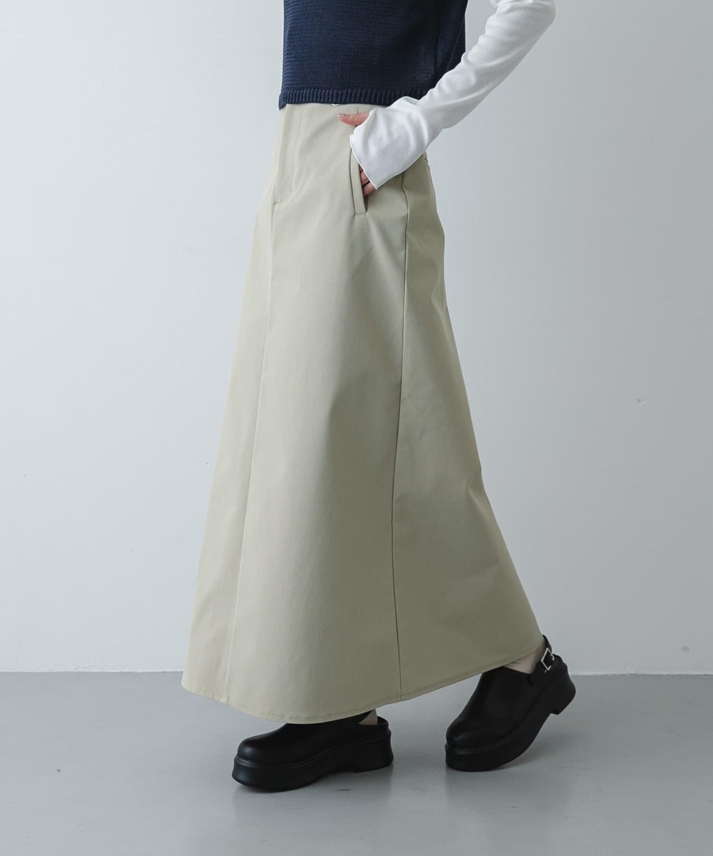 283578756