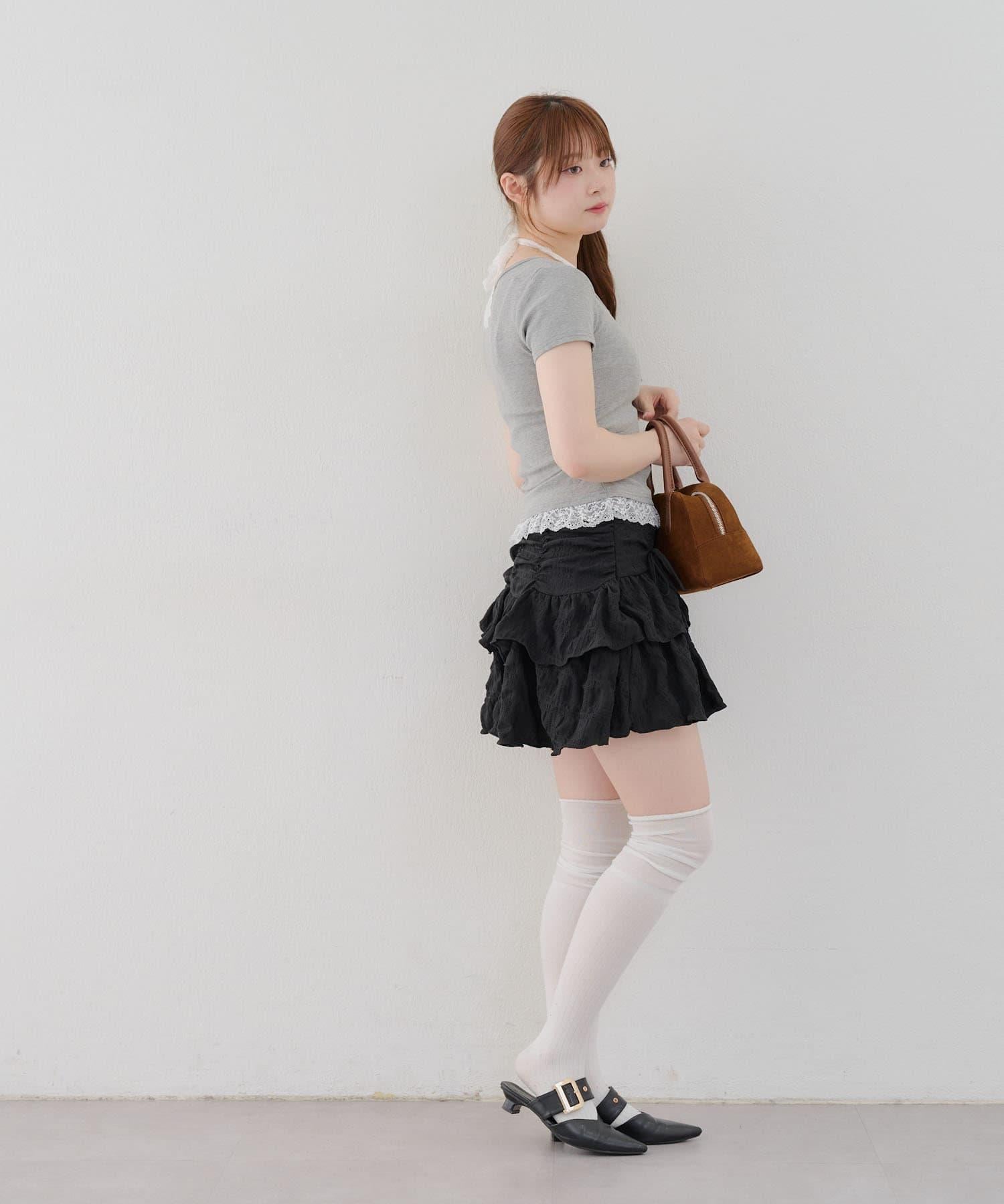 160565318