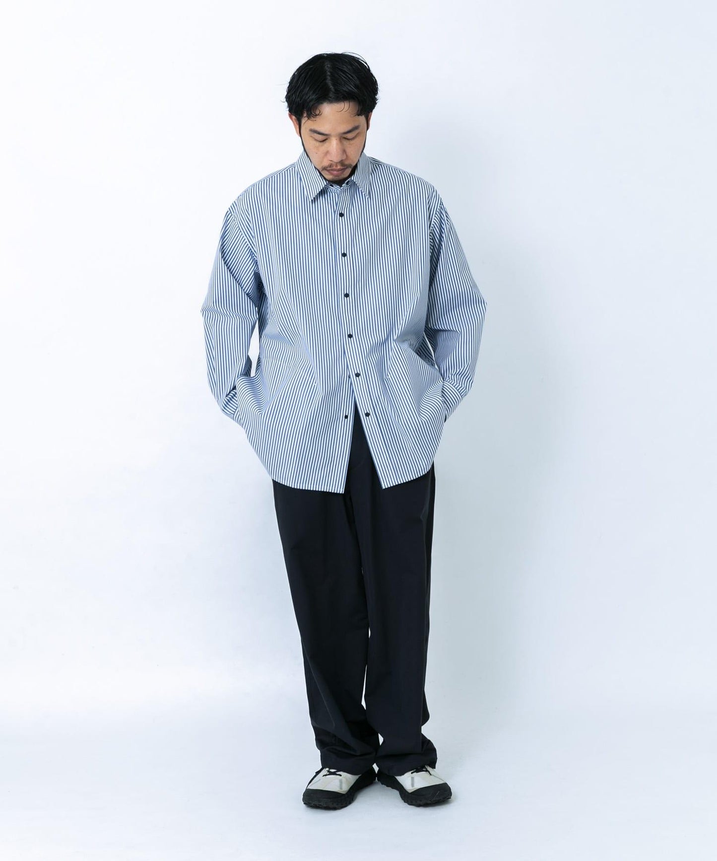 282333920