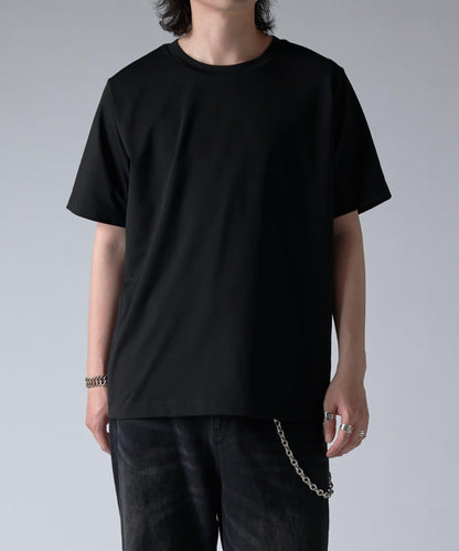 162817704