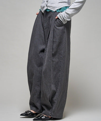 172872673